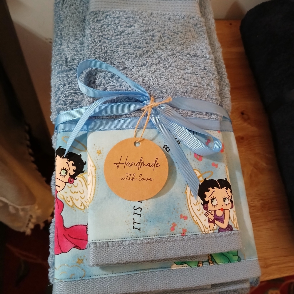 Handmade Blue Bath Towel Set